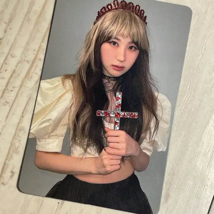 [BUNJANG] Lee Chaeyeon Hush Rush Photocard / 이채연 허쉬러쉬 포토카드
