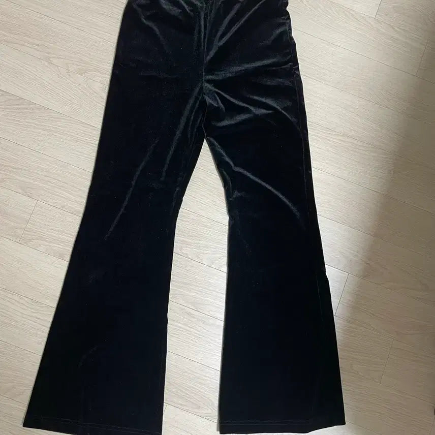 [BUNJANG] Velvet Bootcut Pants / 벨벳 부츠컷팬츠