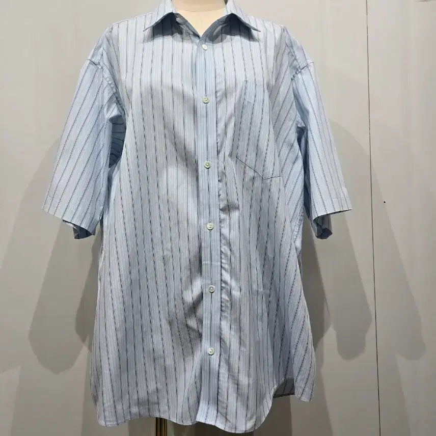 [SOLD OUT] 이세이미야케 스트라이프 반팔 셔츠 블루
