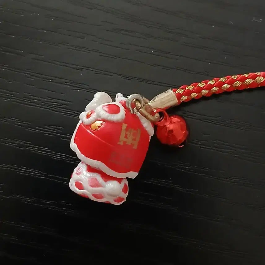[BUNJANG] Rare Vintage Chinese Lion Dance Kitty Strap / 레어 고전 중국 차이나타운 사자탈 키티