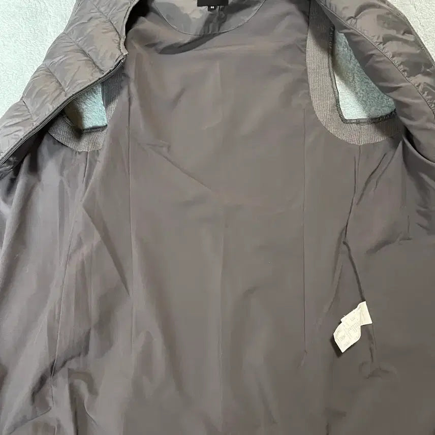 [BUNJANG] Bonny Alex Goose Down Lightweight Vest / 최상급 55) 보니알렉스 구스다운 경량패딩 조끼