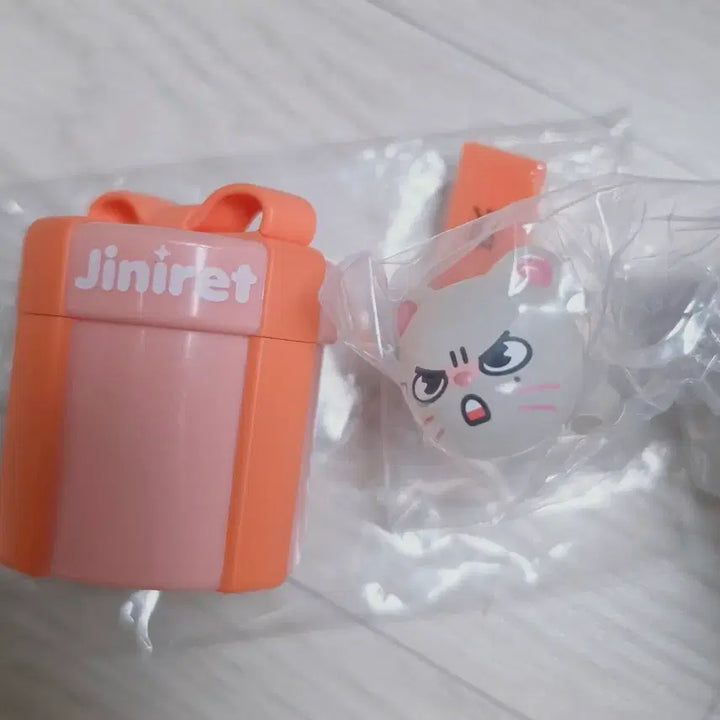 [BUNJANG] Stray Kids Skzoo Birthday Gacha Ring Set / 지니렛:))스트레이키즈 스키주 생일 가챠 반지 지니렛 4종