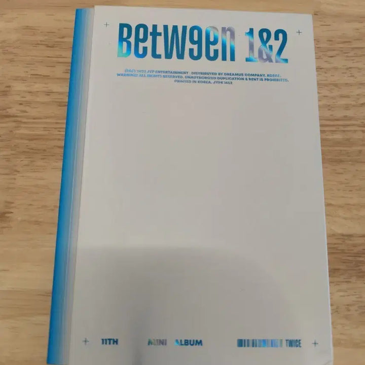 [BUNJANG] TWICE Between 1&amp;2 Album / 트와이스 Between 1&amp;2 앨범