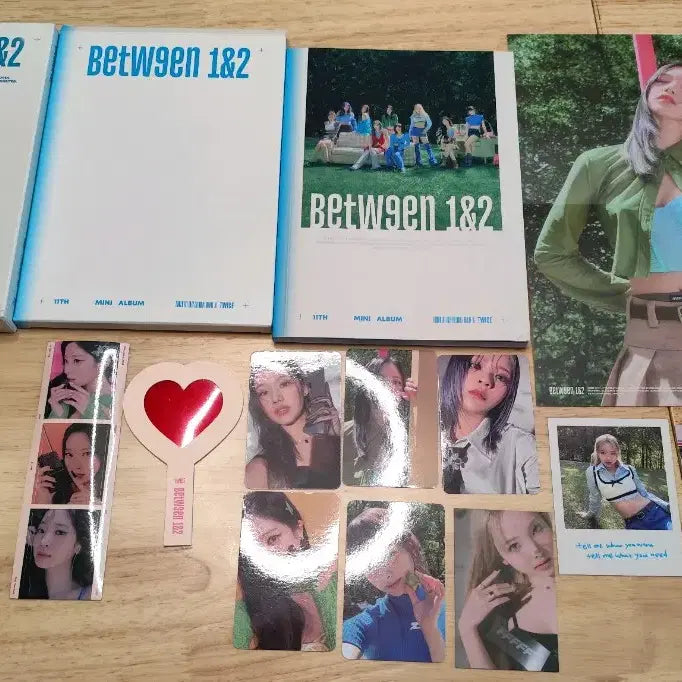[BUNJANG] TWICE Between 1&amp;2 Album / 트와이스 Between 1&amp;2 앨범