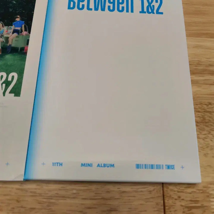 [BUNJANG] TWICE Between 1&amp;2 Album / 트와이스 Between 1&amp;2 앨범