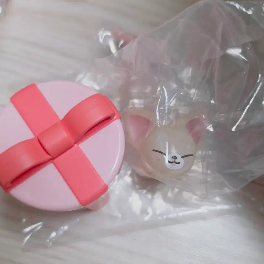 [BUNJANG] Foxynee Stray Kids Birthday Gacha Ring / 폭시니:)) 스키주 생일가챠 반지