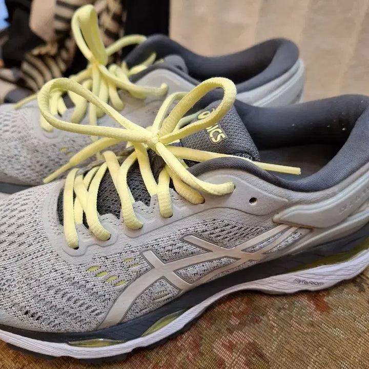 [BUNJANG] Asics Gel-Kayano Sneakers Gray/Yellow / 아식스 젤 카노아 운동화 회색/노란색