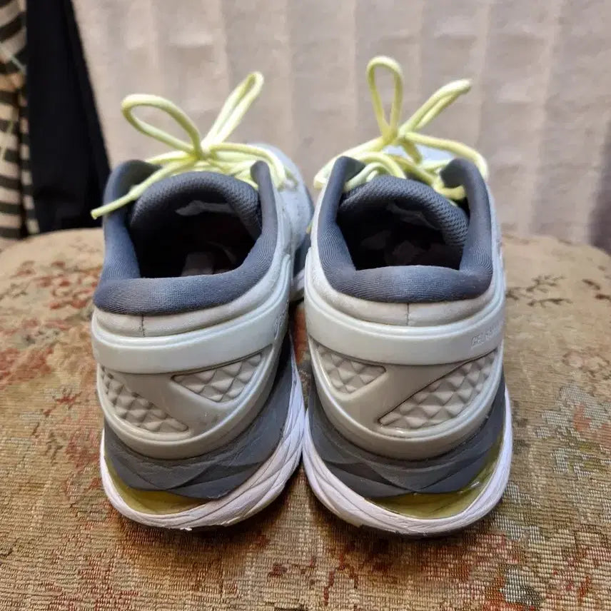 [BUNJANG] Asics Gel-Kayano Sneakers Gray/Yellow / 아식스 젤 카노아 운동화 회색/노란색