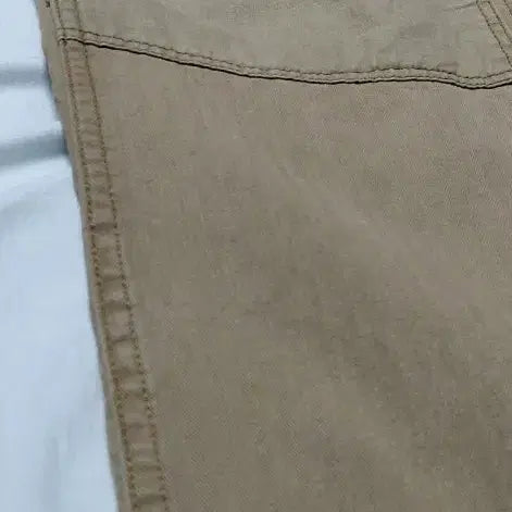 [BUNJANG] R.NEWBOLD Herringbone Work Pants / [L] R.NEWBOLD 알뉴볼드 파라핀 가공 헤링본 워크 팬츠 (카멜)