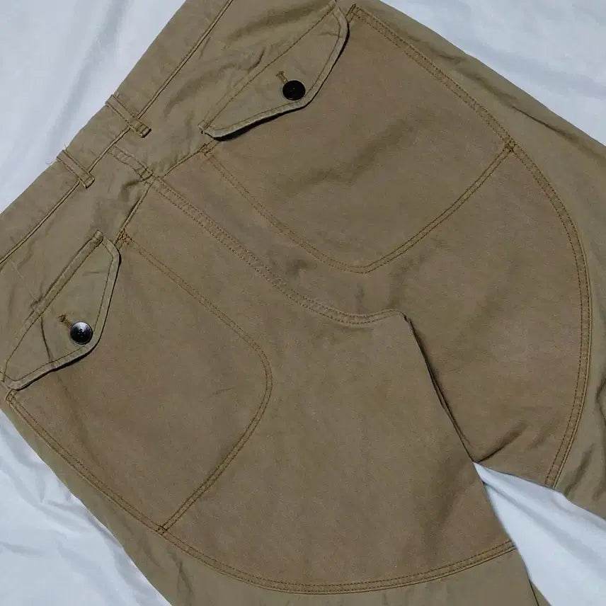 [BUNJANG] R.NEWBOLD Herringbone Work Pants / [L] R.NEWBOLD 알뉴볼드 파라핀 가공 헤링본 워크 팬츠 (카멜)