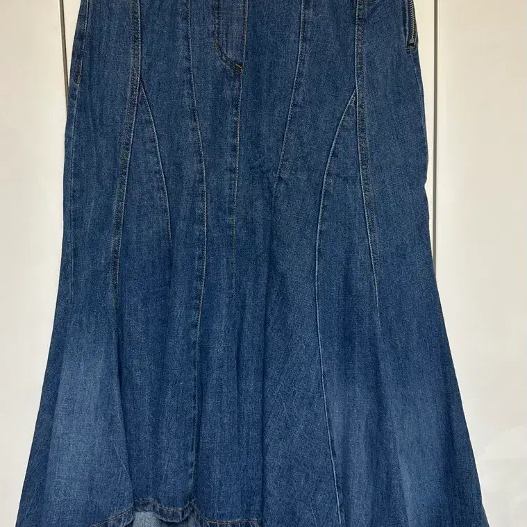 [BUNJANG] Hanssem System Denim Asymmetric Flounce Skirt / 한섬시스템 청 데님 언발란스 훌 스커트