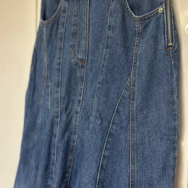 [BUNJANG] Hanssem System Denim Asymmetric Flounce Skirt / 한섬시스템 청 데님 언발란스 훌 스커트