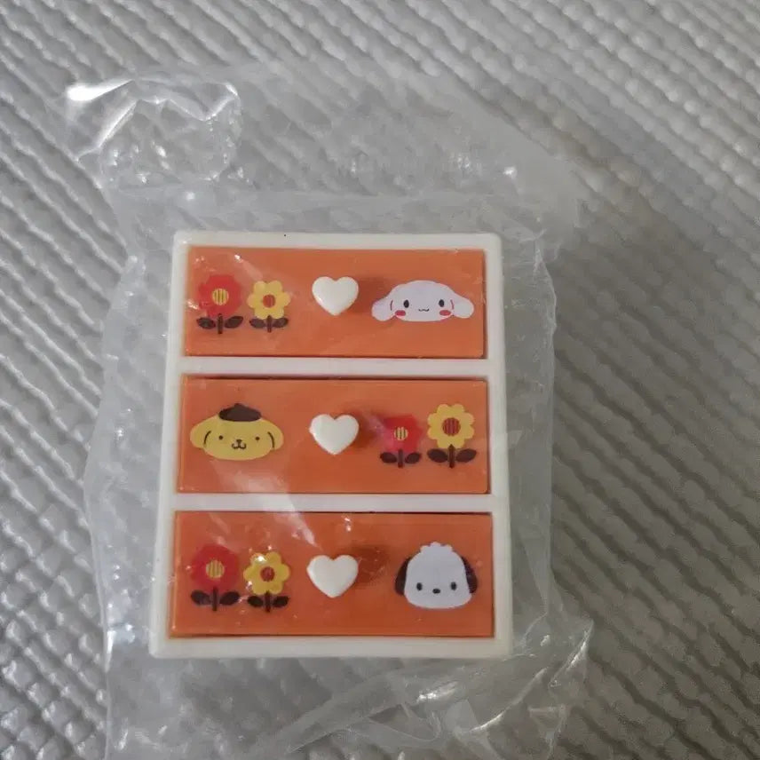 [BUNJANG] Sanrio Miniature Drawer Re-Ment Dollhouse / 산리오 미니어쳐 서랍장 리멘트 육일돌 돌하우스 폼폼푸린 포차코