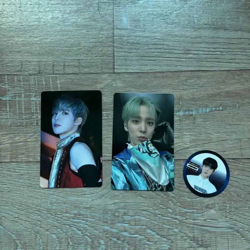 [BUNJANG] ATEEZ Yunho Photocard + Sticker / 에이티즈 윤호 포카+스티커