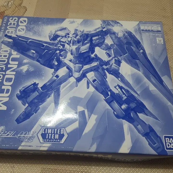 [BUNJANG] Bandai MG OO Gundam Clear Limited Edition / 반다이 MG 더블오 건담 클리어 한정판