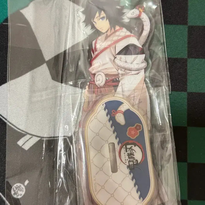 [BUNJANG] Demon Slayer Giyu Acrylic Stand Diorama / 귀멸의 칼날 2025 뱀의 해 기유 아크릴스탠드 디오라마
