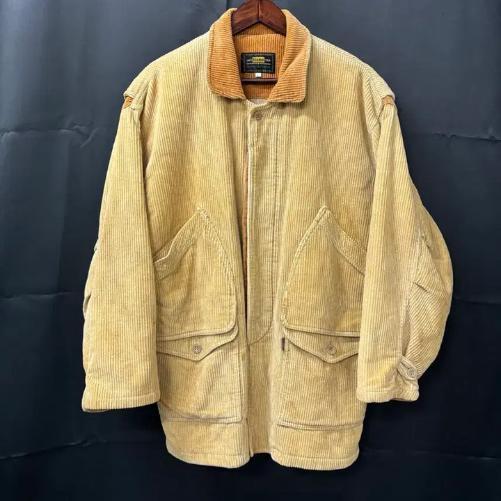 [BUNJANG] Tiamo Lined Corduroy Jacket / Tiamo 누빔 골덴 자켓 (얼룩)