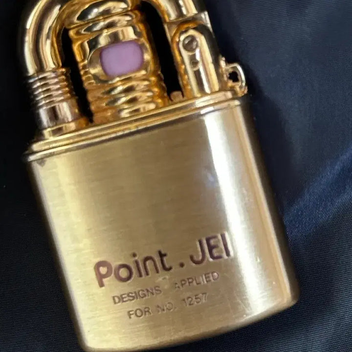 [BUNJANG] Point.JEI Gold Plated Lighter with Leather Case / Point.JEI 금장 라이터 빈티지+가죽케이스