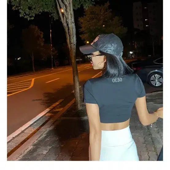 [BUNJANG] Generic Crop Top - Green and Pink - Bundle Set / 여성 반팔 크롭티 (퀄리티 좋음 , 운동복 , 일상복)