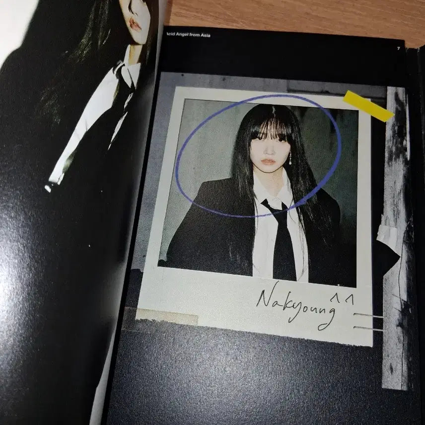 [SOLD OUT] [BUNJANG] tripleS Acid Angel from Asia AAA Signed Album / 트리플에스 Acid Angel from Asia AAA 싸인앨범