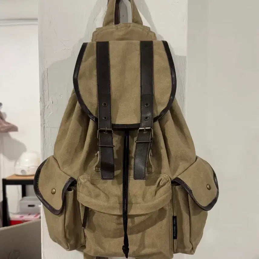 [BUNJANG] Vintage Buckle Backpack / 일본 빈티지 | 빈티지 버클 백팩 | 핀터깔 | 모리걸