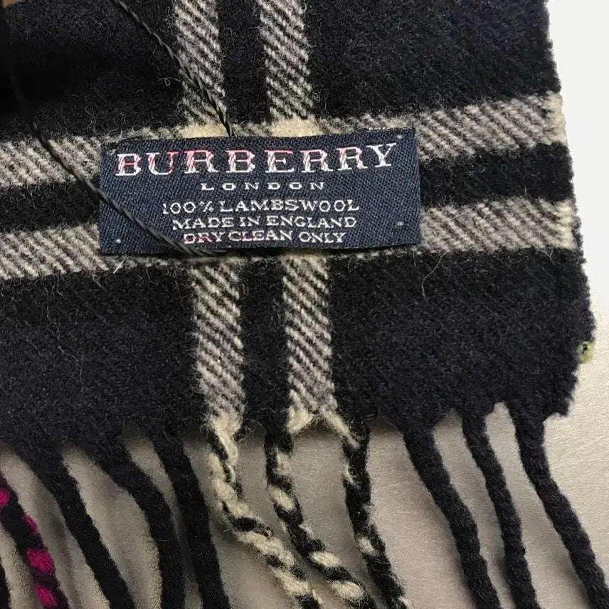 [BUNJANG] Burberry Lambswool Scarf Navy / 버버리 정품 램스울 머플러 네이비
