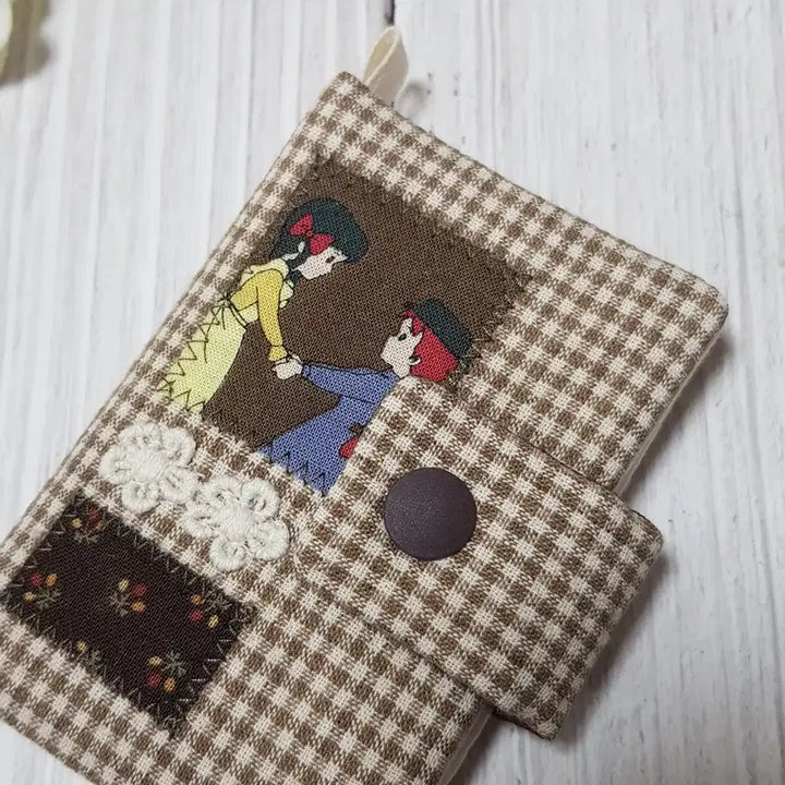 [BUNJANG] Handmade Anne of Green Gables Mini Card Wallet / {핸드메이드} 빨강머리앤 미니카드지갑 (브라운체크2)