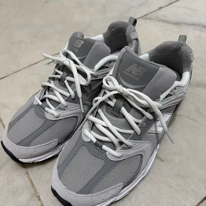 [BUNJANG] New Balance MR530CK Running Shoes / 뉴발란스 런닝화 MR530CK 회색