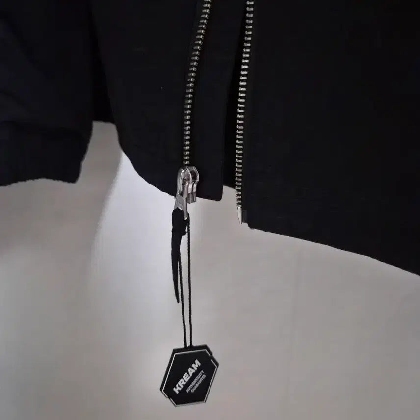 [SOLD OUT] (M)스투시 나일론 비치 쉘 자켓 블랙