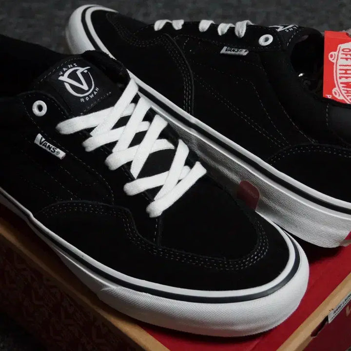 [BUNJANG] Vans Rowan Pro Black White Skate Shoes / (280)(마지막한점) 반스 로완 프로 블랙 화이트 2020