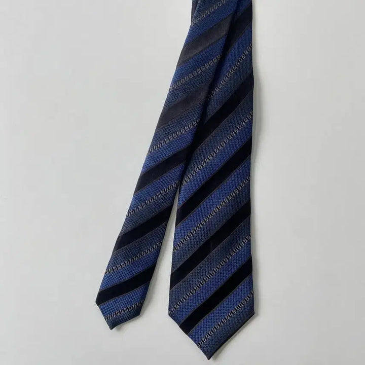 [BUNJANG] FENDI FF Monogram Silk Necktie / 펜디 (FENDI) FF 모노그램 정품 명품 넥타이