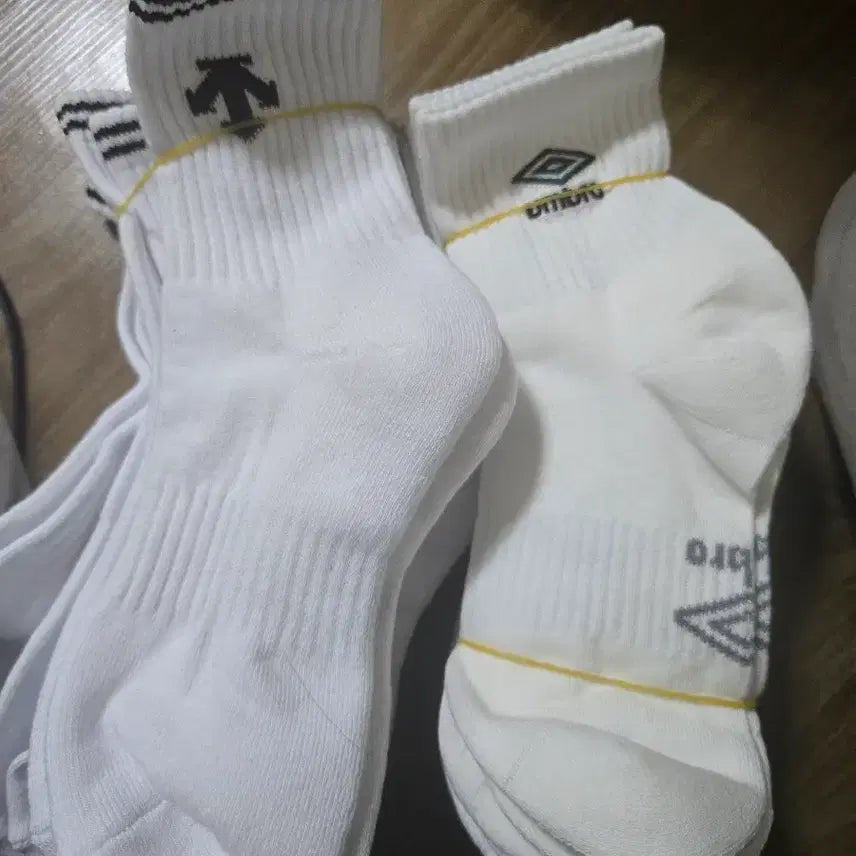 [BUNJANG] Descente Umbro Socks / 데상트 엄브로양말