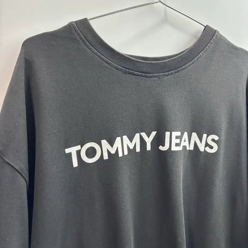[BUNJANG] Tommy Jeans Oversized Big Logo Black T-shirt / [XXL] 타미진스 빅로고 오버핏 블랙 반팔 티셔츠 1.9