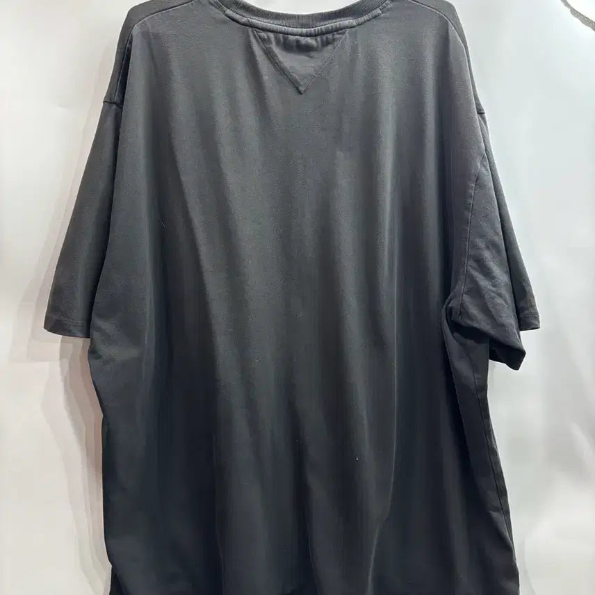 [BUNJANG] Tommy Jeans Oversized Big Logo Black T-shirt / [XXL] 타미진스 빅로고 오버핏 블랙 반팔 티셔츠 1.9