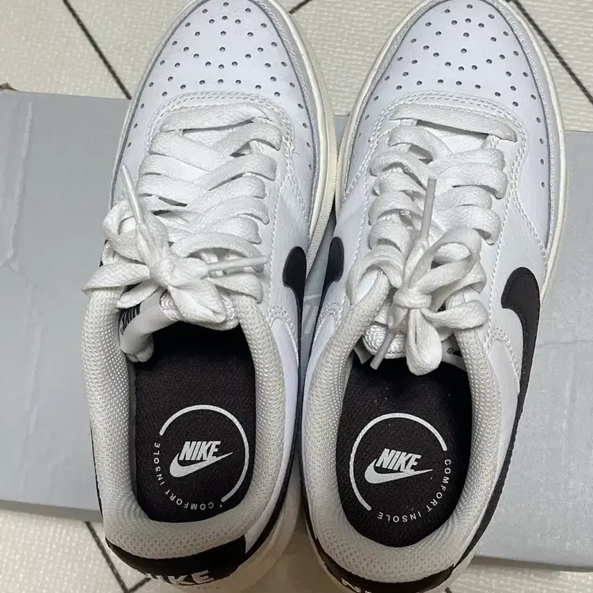 [BUNJANG] Nike Court Vision Low White/Brown Sneakers / 나이키 코트 비전 로우 흰/밤 225