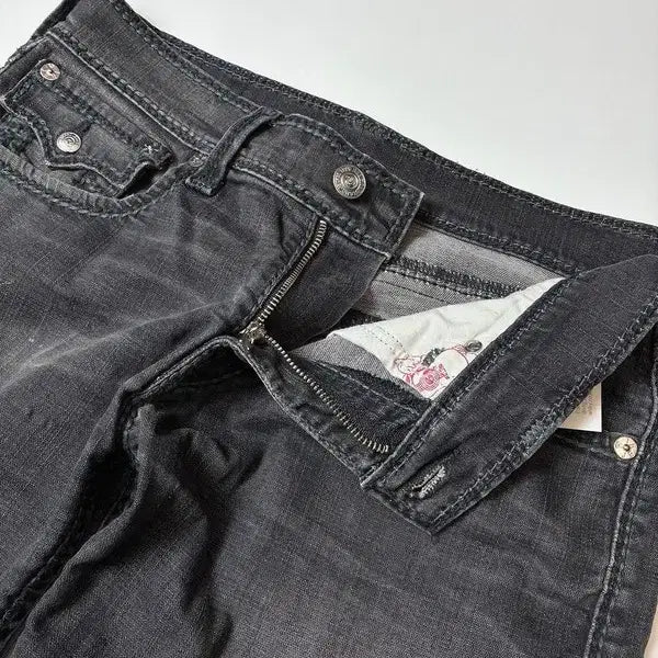 [SOLD OUT] 트루릴리젼 00&