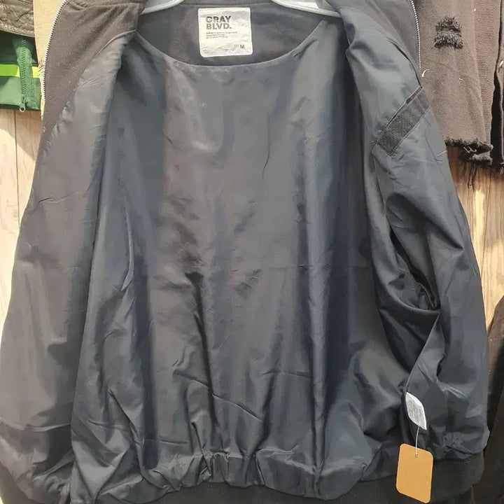 [BUNJANG] GRAY BLVD Varsity Jacket / [M] 그레이블러드(GRAY BLVD) 배색 바시티 점퍼