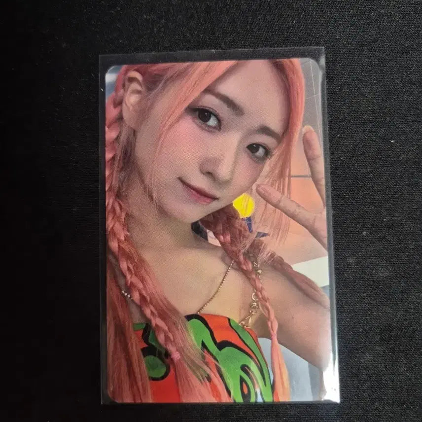 [BUNJANG] LimeLight MiU Madein Ketapo POB Photocard Madeline / 라임라잇 메이딘 미유 케타포 미공포 포카 마들렌