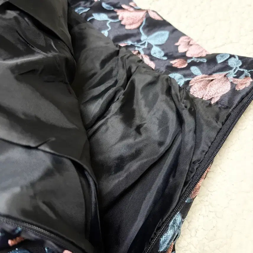[BUNJANG] Rose Jacquard Full Skirt / 로즈 자가드 풀 스커트