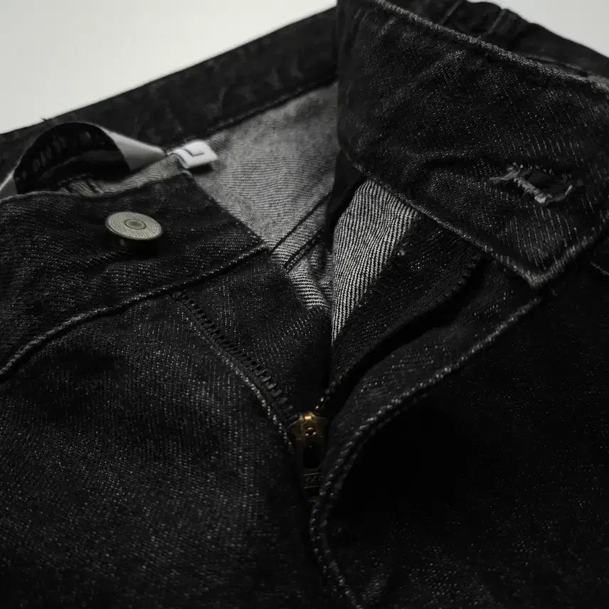 [BUNJANG] Uniform Bridge Black Denim Pants (L) / 유니폼브릿지 절개 디테일 흑청 데님 팬트 (L)