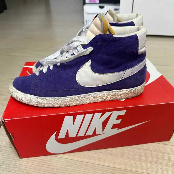 [BUNJANG] Nike Blazer Vintage Purple Sneakers / 나이키 빈티지 블레이저 퍼플 265