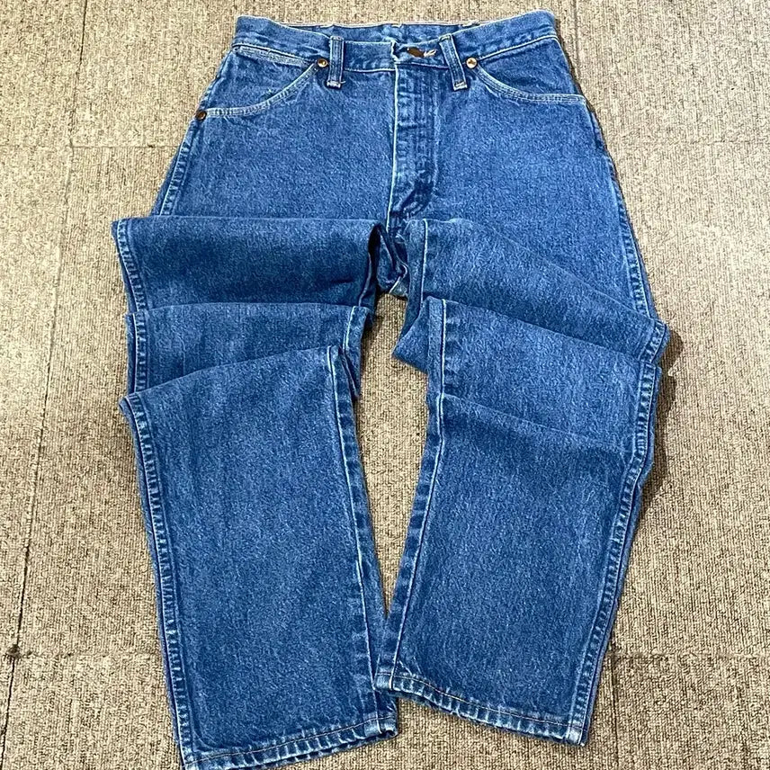 [BUNJANG] Wrangler Straight Jeans / (26) Wrangler (랭글러 스트레이트)