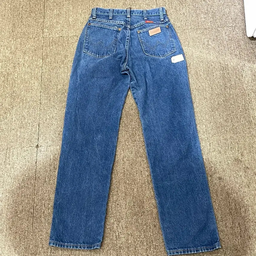 [BUNJANG] Wrangler Straight Jeans / (26) Wrangler (랭글러 스트레이트)
