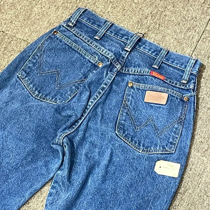 [BUNJANG] Wrangler Straight Jeans / (26) Wrangler (랭글러 스트레이트)