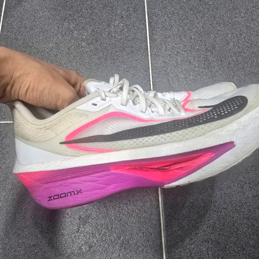 [BUNJANG] Nike Zoom Fly 6 Running Shoes - Size 270 / 나이키 러닝화 줌플라이6 270 사이즈 화이트
