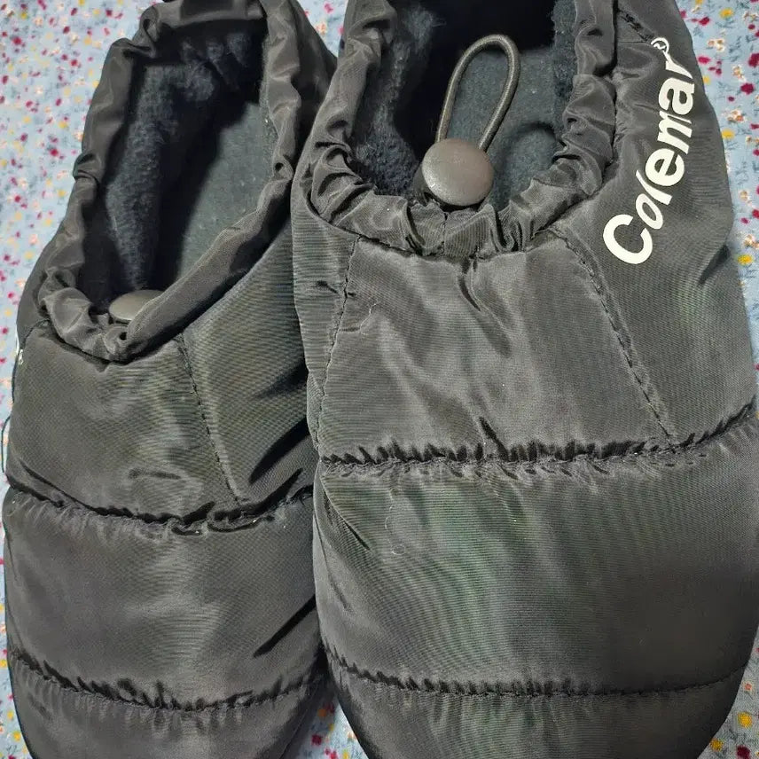 [BUNJANG] Coleman Bitter Padded Winter Slippers 240 / 콜맨(Coleman) 비터 방한 패딩 슬리퍼 240