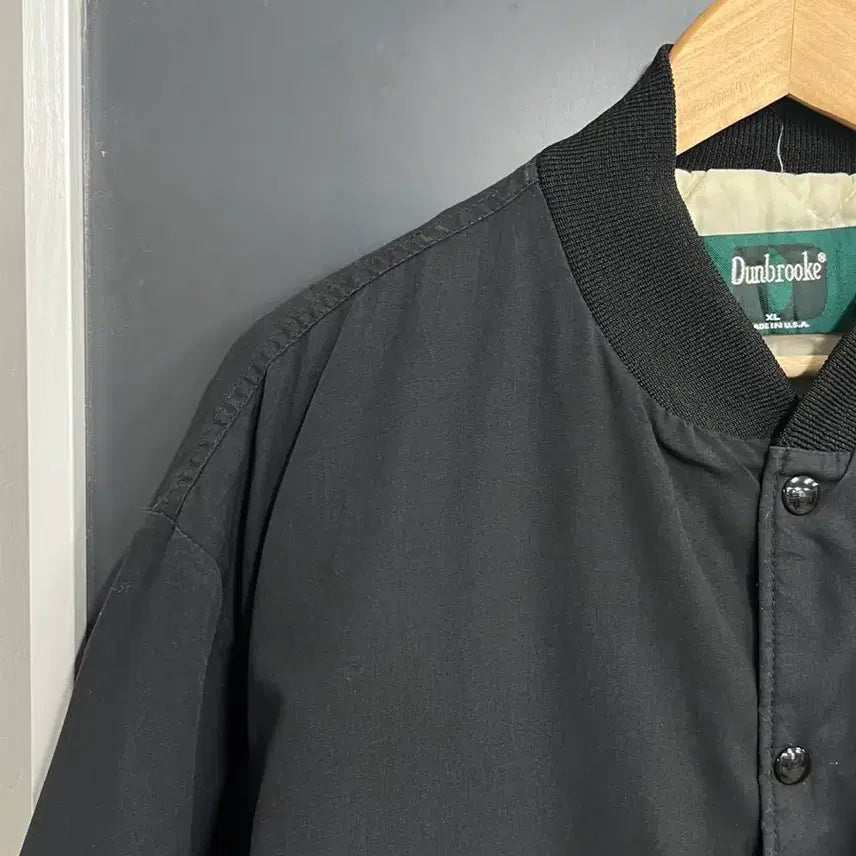 [BUNJANG] American Vintage Old School Bomber Jacket / American Vintage 올드스쿨 봄버 자켓