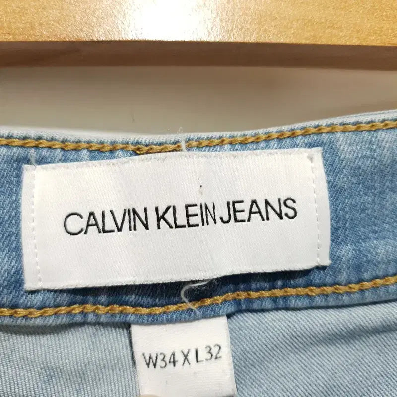 [BUNJANG] Calvin Klein Body Fit Denim Pants / 캘빈클라인 바디핏 데님 팬츠 34_S0683