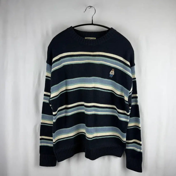 [BUNJANG] Who.A.U Stripe Bear Round Knit / S) 후아유 스트라이프 베어 라운드 니트