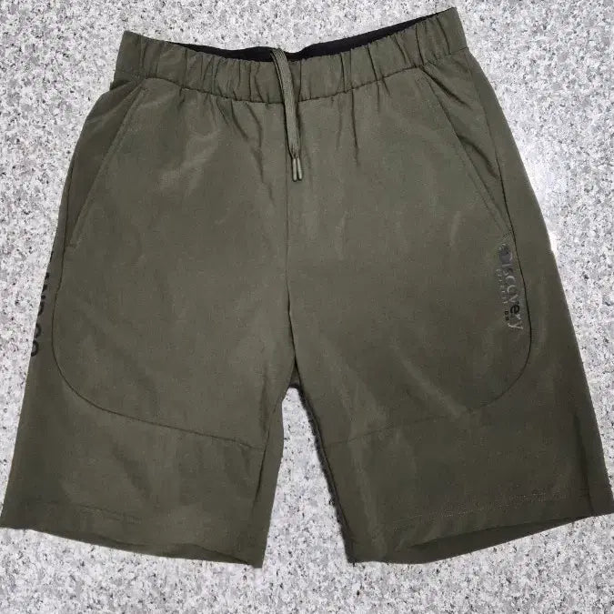 [BUNJANG] Discovery Khaki Shorts / 디스커버리 카키 반바지